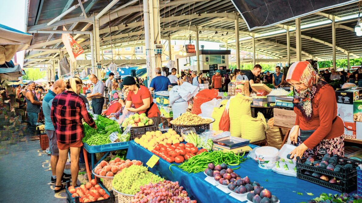 Рынок Liman Pazarı в Коньяалты, Анталья