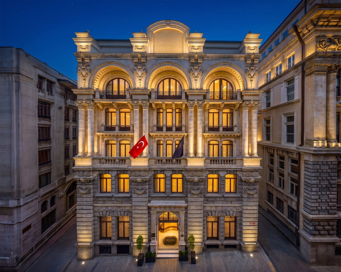 Bankalar Caddesi: улица, где банки стали музеями и отелями
