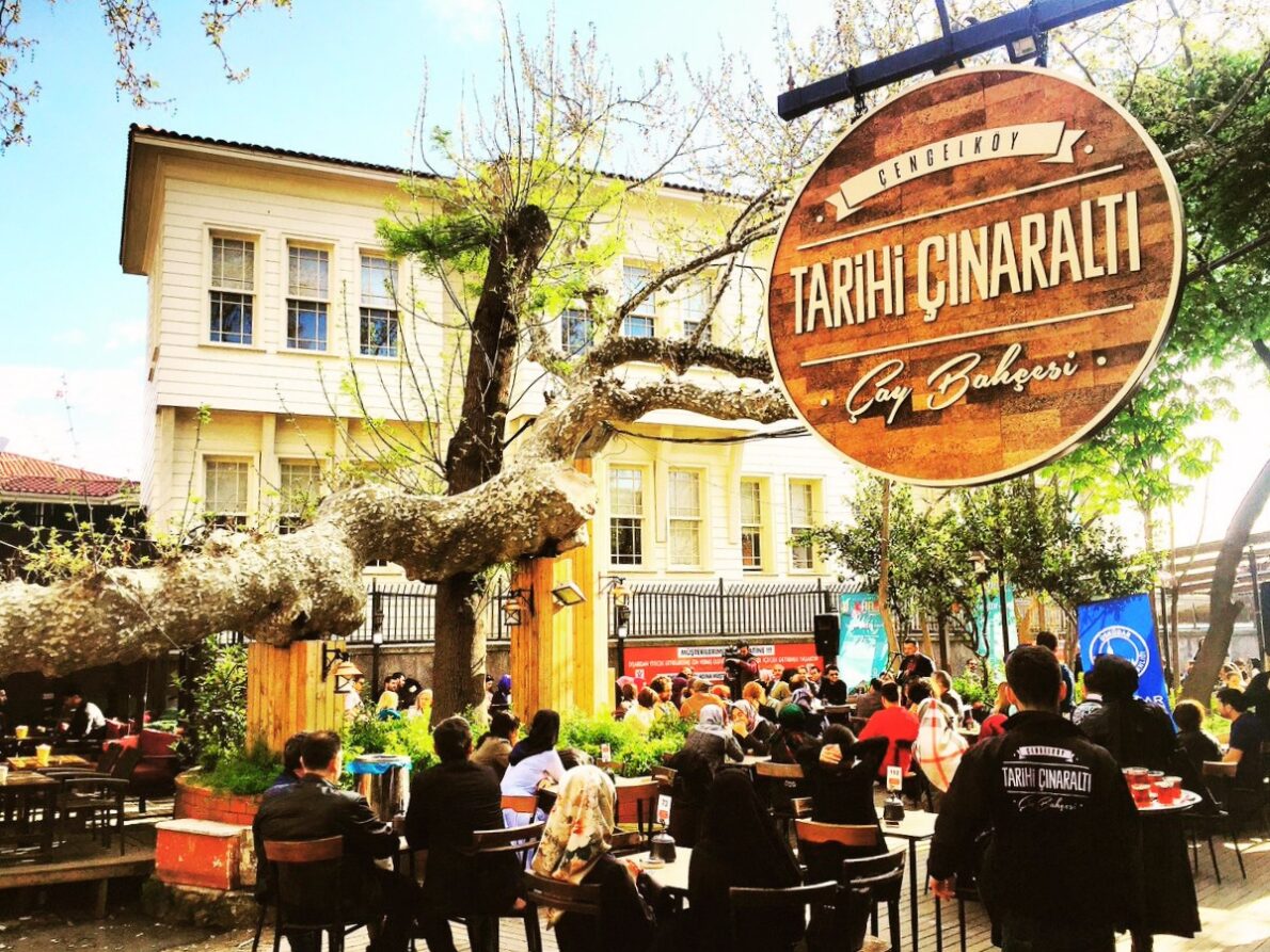 Чинаралты - Tarihi Çınaraltı Çengelköy