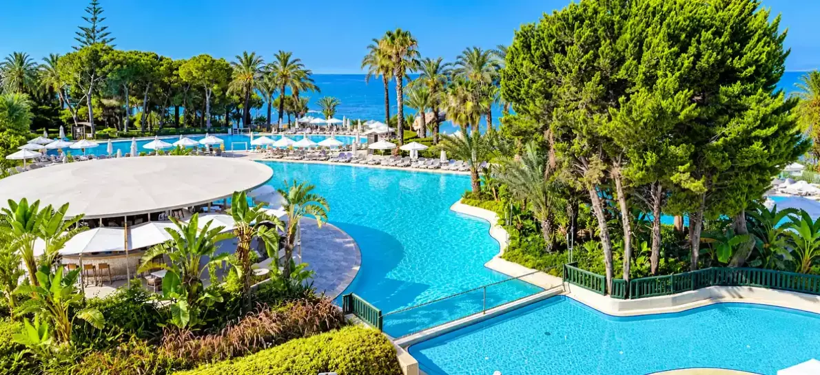 Отели Турции для отдыха с грудничком: детское питание, кухни, коляски и няни